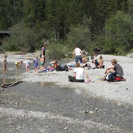 Landgasthof Pfarrwirt 호텔