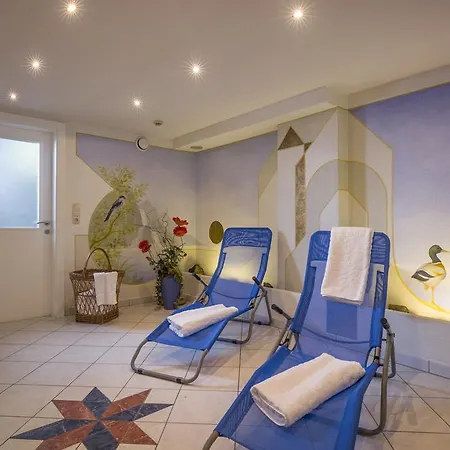 Landgasthof Pfarrwirt Szálloda 3*