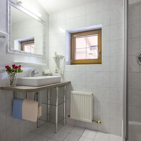 Landgasthof Pfarrwirt 3* Thiersee