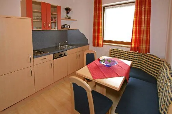 Landgasthof Pfarrwirt 호텔