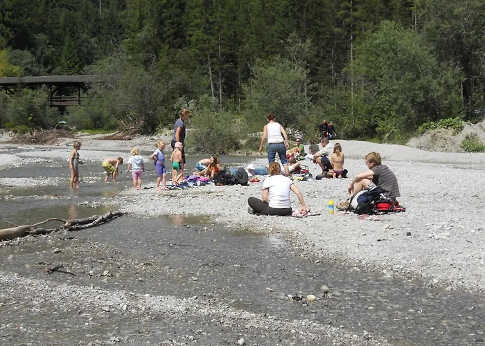 Landgasthof Pfarrwirt 호텔